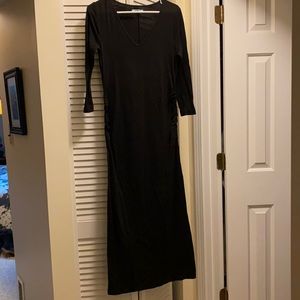 Old Navy maternity full length black dress
